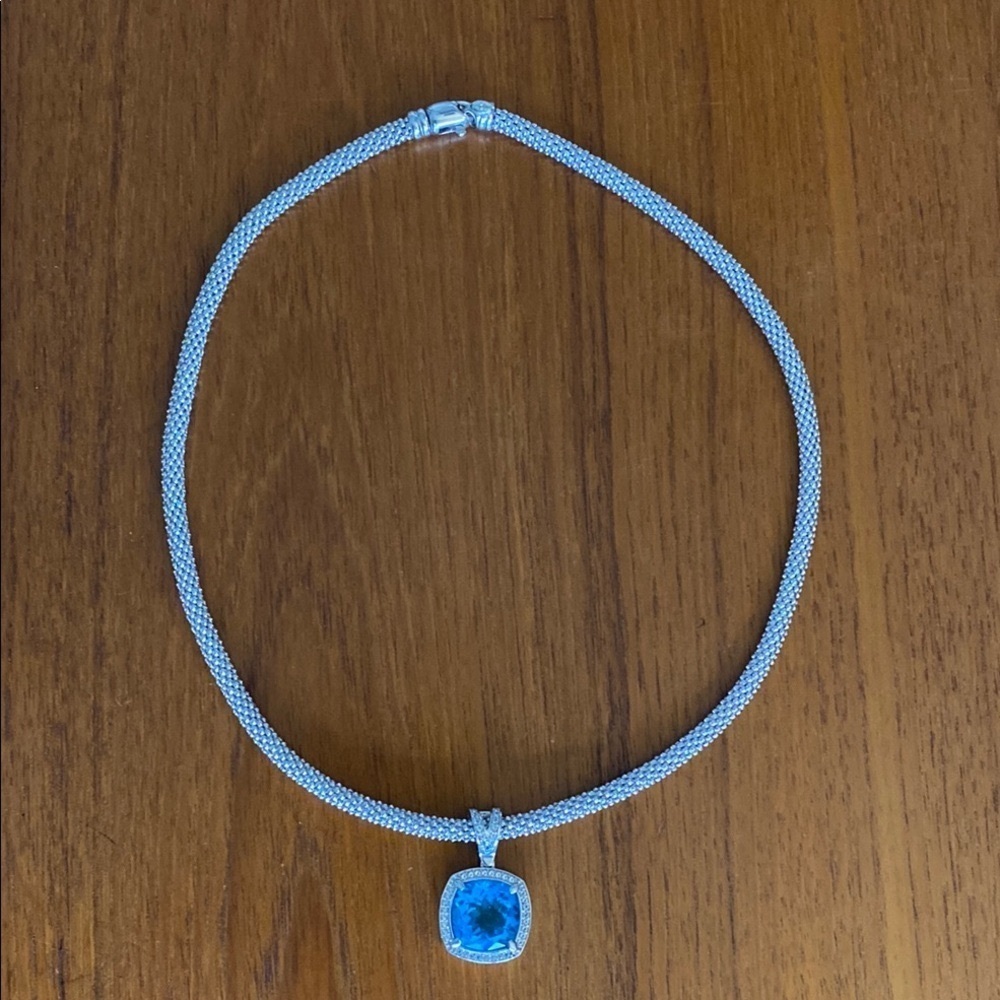 Swiss Blue Topaz, Swiss White Topaz and White Italian Silver Pendant Necklace - Picture 1 of 7